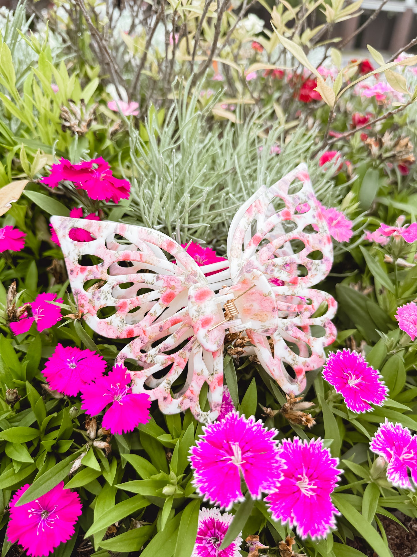 Wild Flower Jumbo Butterfly Claw Clip
